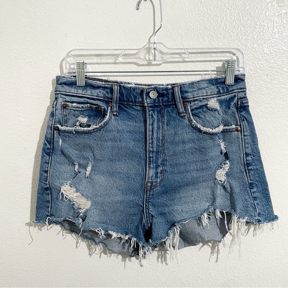 Abercrombie & Fitch High Rise Mom Denim Short in Medium Indigo Blue Destroy‎